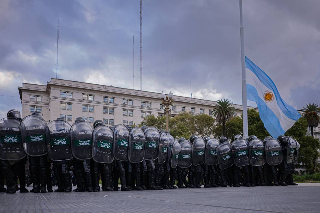 Arjantin’de emekli protestoları büyüyor: 20 yaralı, 103 gözaltı 5