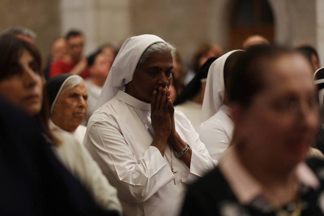 Aziz Petrus Meydanı’nda tarihi tören: Katolik dünyasından Papa Franciscus’a veda 31