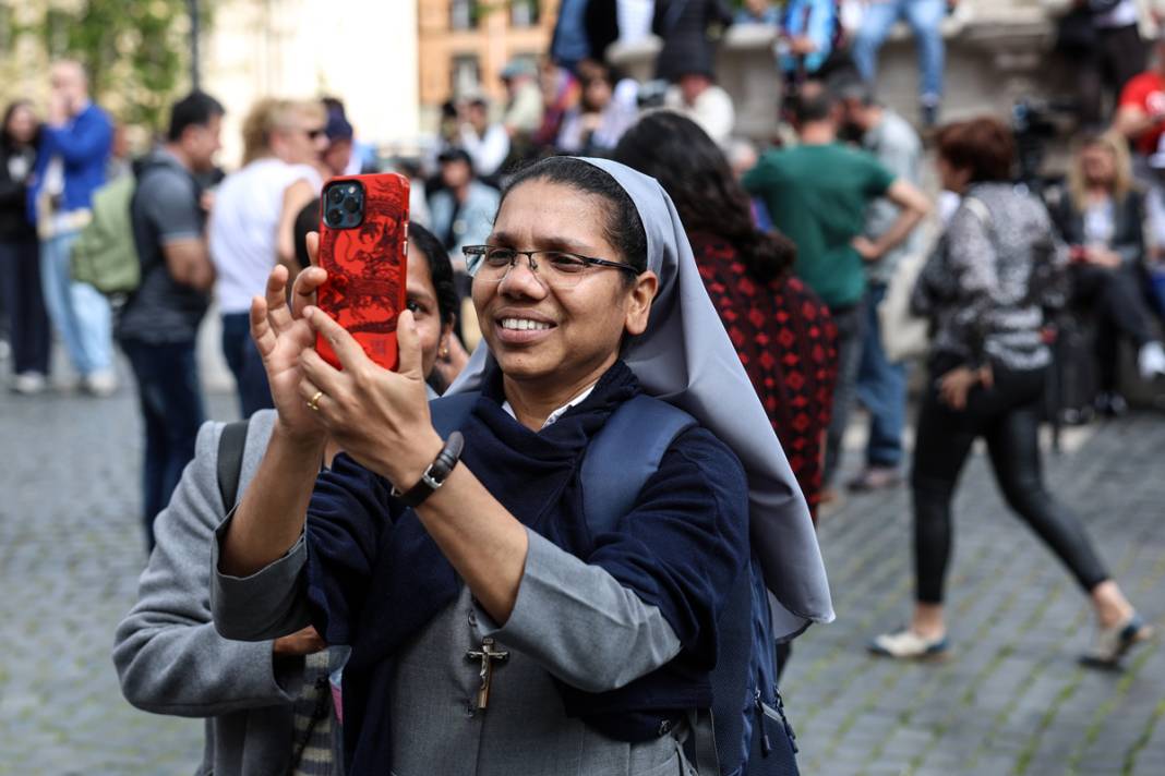 Aziz Petrus Meydanı’nda tarihi tören: Katolik dünyasından Papa Franciscus’a veda 10