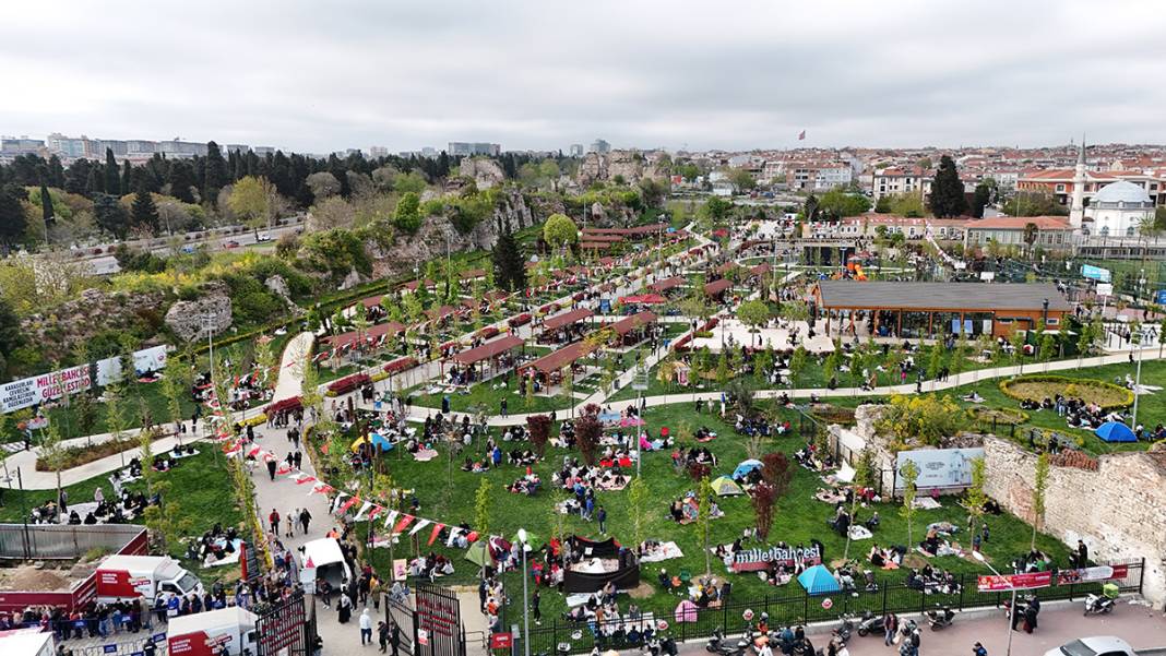 İstanbul sokağa döküldü! İşte drone görüntüleri 9