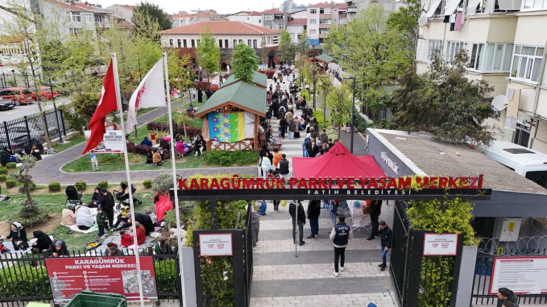 İstanbul sokağa döküldü! İşte drone görüntüleri 1