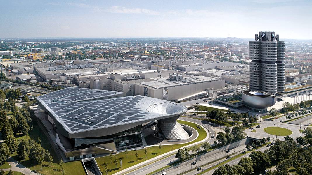 BMW'nin büyüleyici deneyim merkezini keşfetmeye hazır mısınız? 17