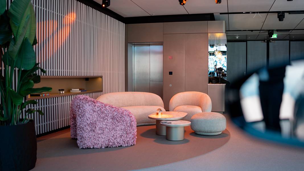 BMW'nin büyüleyici deneyim merkezini keşfetmeye hazır mısınız? 14