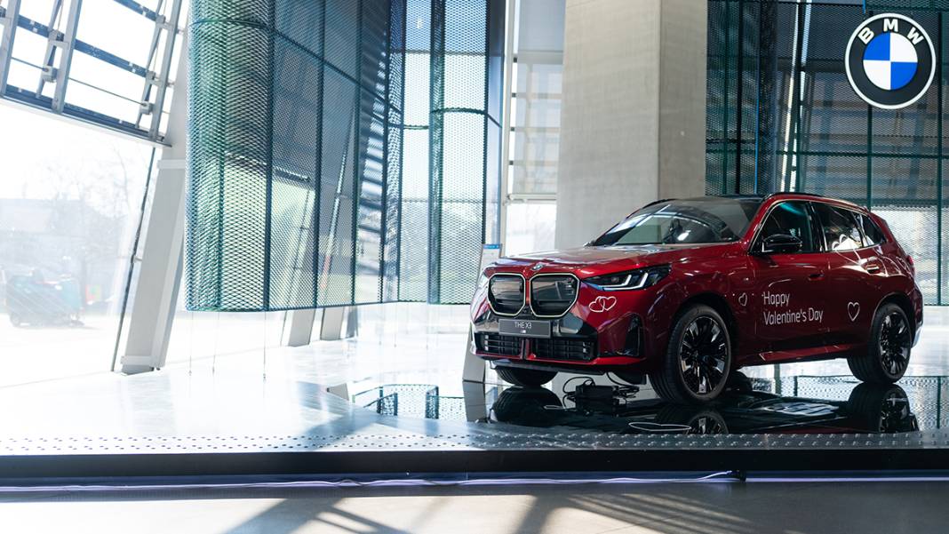 BMW'nin büyüleyici deneyim merkezini keşfetmeye hazır mısınız? 8