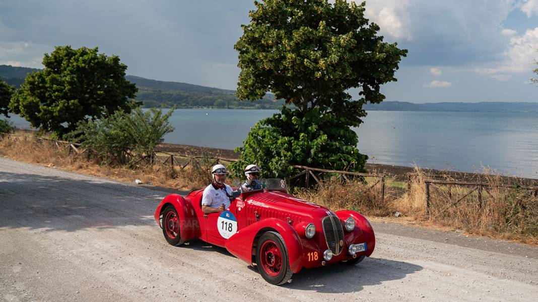 1000 Miglia 2025'te Roma fırtınası: Klasiklerin Başkent Çıkarması! 10