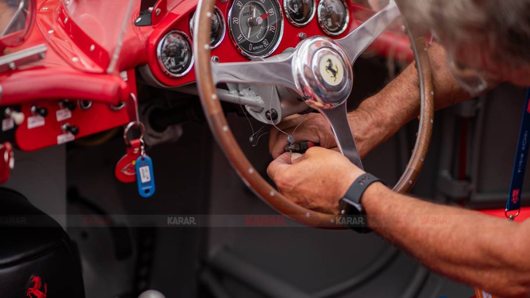 "Dünyanın en güzel yarışı" başladı: 1000 Miglia'da ilk gün heyecanı! 4