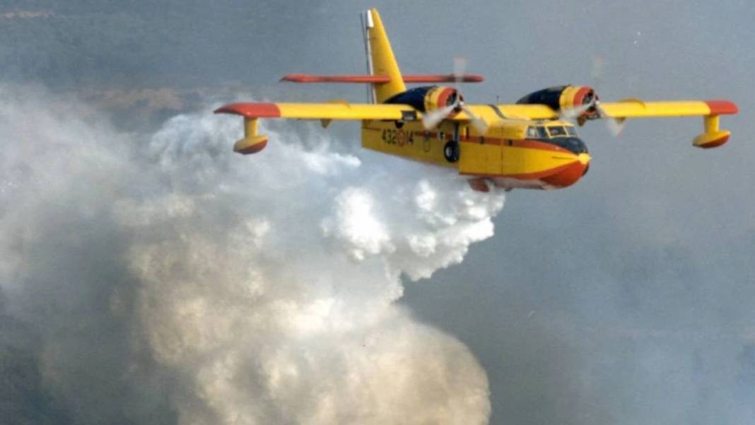 Türkiye bu konuyu tartışıyor: Yangın söndürme uçaklarının fiyatı ne kadar? 1