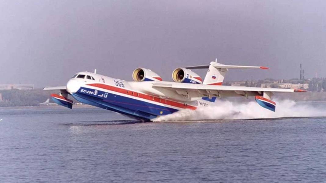 Türkiye bu konuyu tartışıyor: Yangın söndürme uçaklarının fiyatı ne kadar? 8