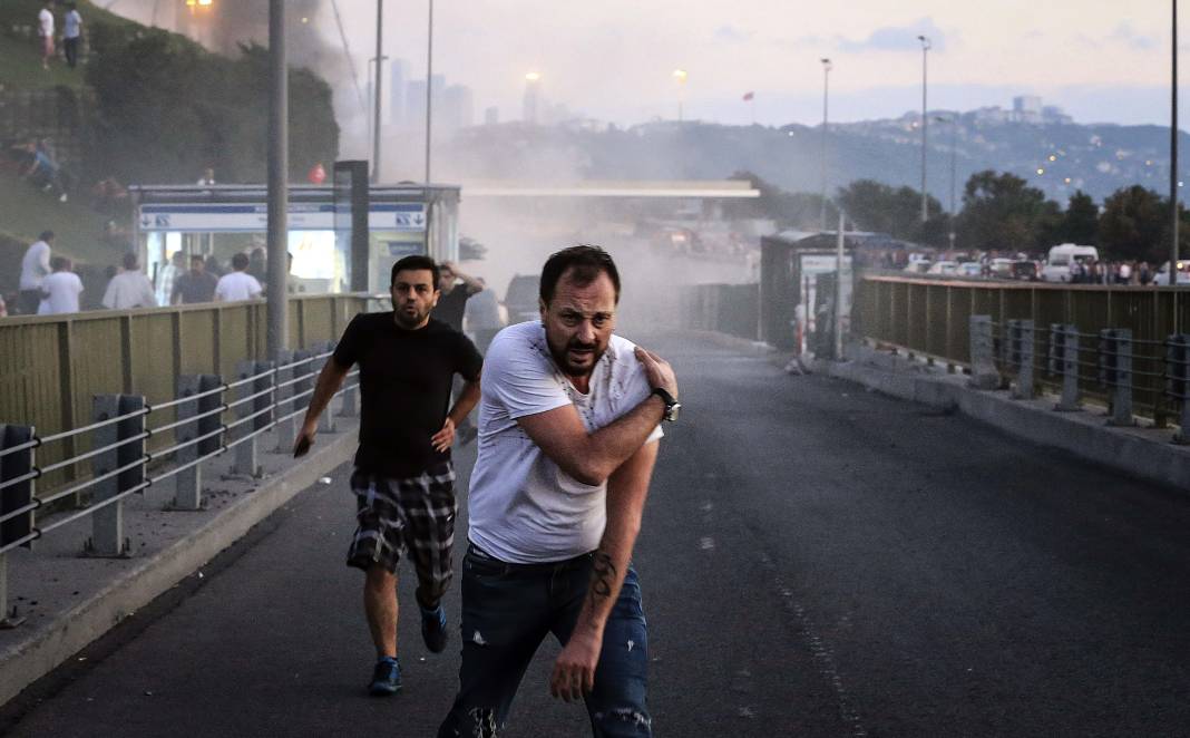 İşte 15 Temmuz’da hafızalara kazınan fotoğraflar: Üzerinden tam dokuz yıl geçti 1