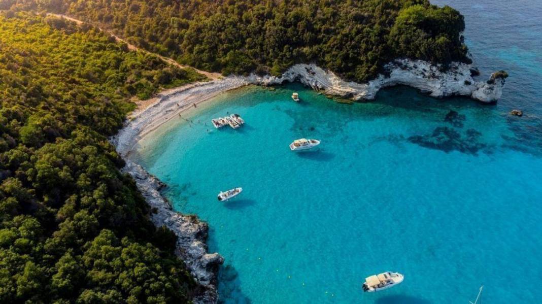 İzmir'in saklı cenneti ortaya çıktı: Kargacık Koyu! Hem doğa harikası hem cebe dost: Otobüsle bile gidilir! 2