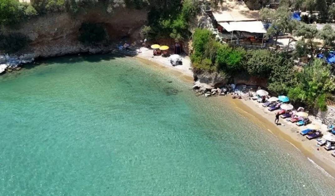 İzmir'in saklı cenneti ortaya çıktı: Kargacık Koyu! Hem doğa harikası hem cebe dost: Otobüsle bile gidilir! 4