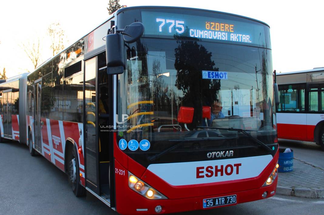 İzmir'in saklı cenneti ortaya çıktı: Kargacık Koyu! Hem doğa harikası hem cebe dost: Otobüsle bile gidilir! 3