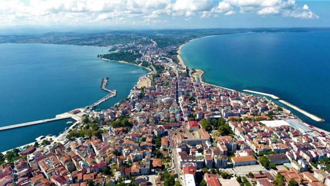 Huzurun ve ekonomik tatilin adresi: Karadeniz'in dalgasız tek kenti, Ege ve Akdeniz'e meydan okuyor! Emekli ve ailelerin gözdesi 4