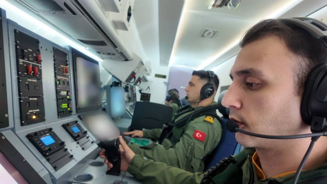 Mavi vatanın güvenliğinde kilit rol oynuyor, gökyüzünün gözü kulağı olarak biliniyor! Efsane P-72 havadan siper oluyor 2