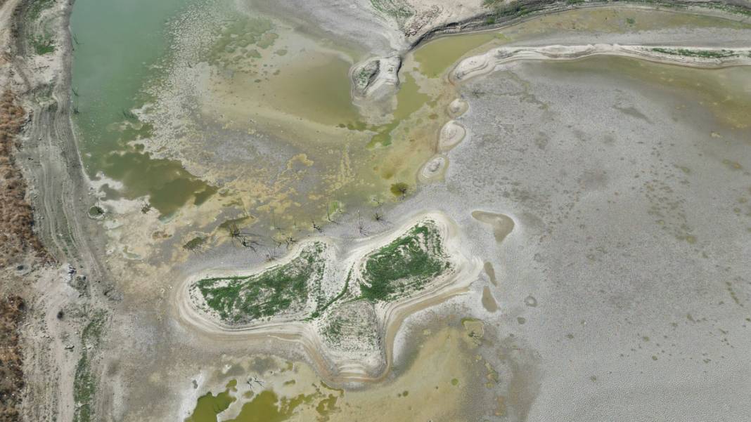 Tekirdağ'da kuraklık alarmı: Türkmenli Göleti kuruma noktasına geldi 3