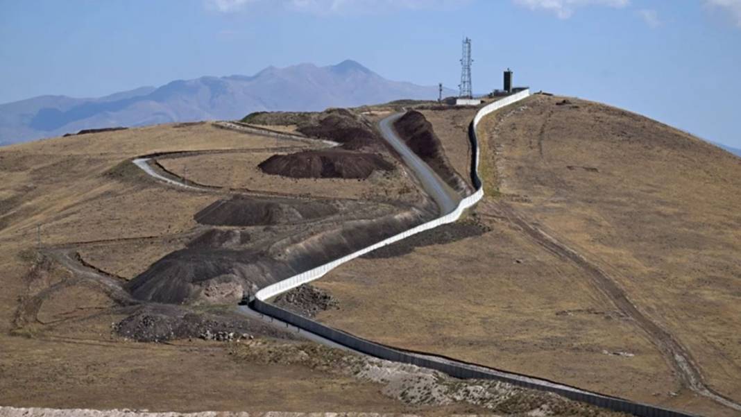 Van-İran sınırında güvenlik duvarı yükseliyor: 204 kilometrelik bölüm bitti 2