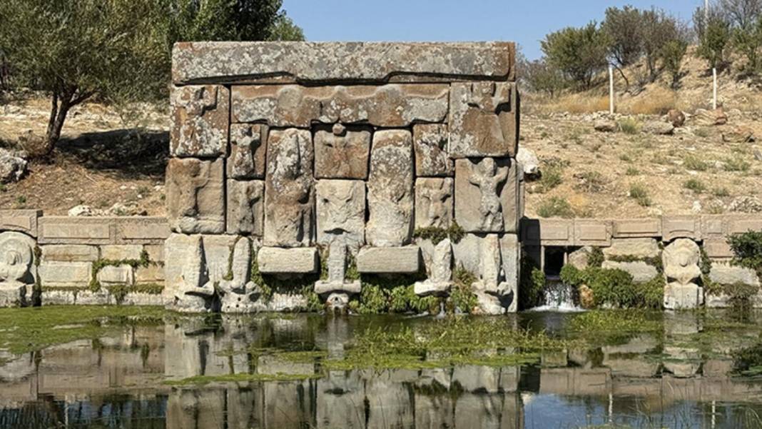 Hititlerin 3200 yıllık sırrı kuraklığa meydan okuyor! Türkiye kururken o anıt hep dolu 3