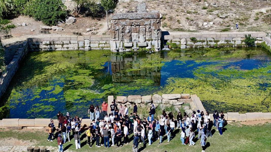 Hititlerin 3200 yıllık sırrı kuraklığa meydan okuyor! Türkiye kururken o anıt hep dolu 2