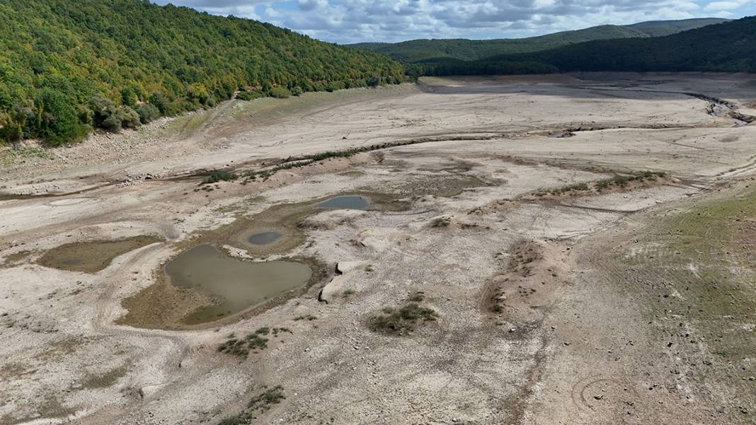 Kazandere Barajı neredeyse kurudu! İstanbul'un su ihtiyacı tehlikede 14