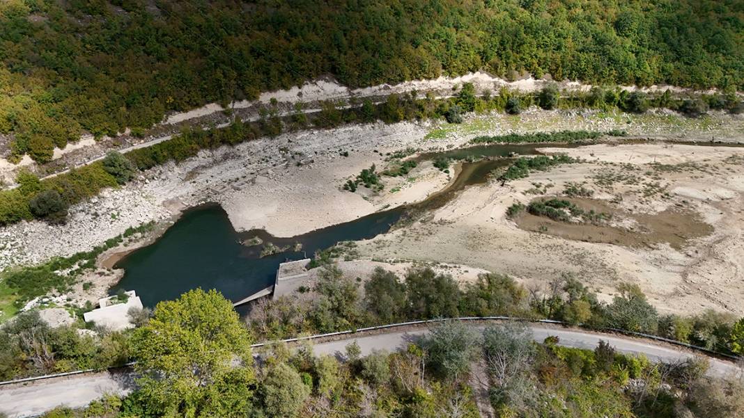 Kazandere Barajı neredeyse kurudu! İstanbul'un su ihtiyacı tehlikede 8
