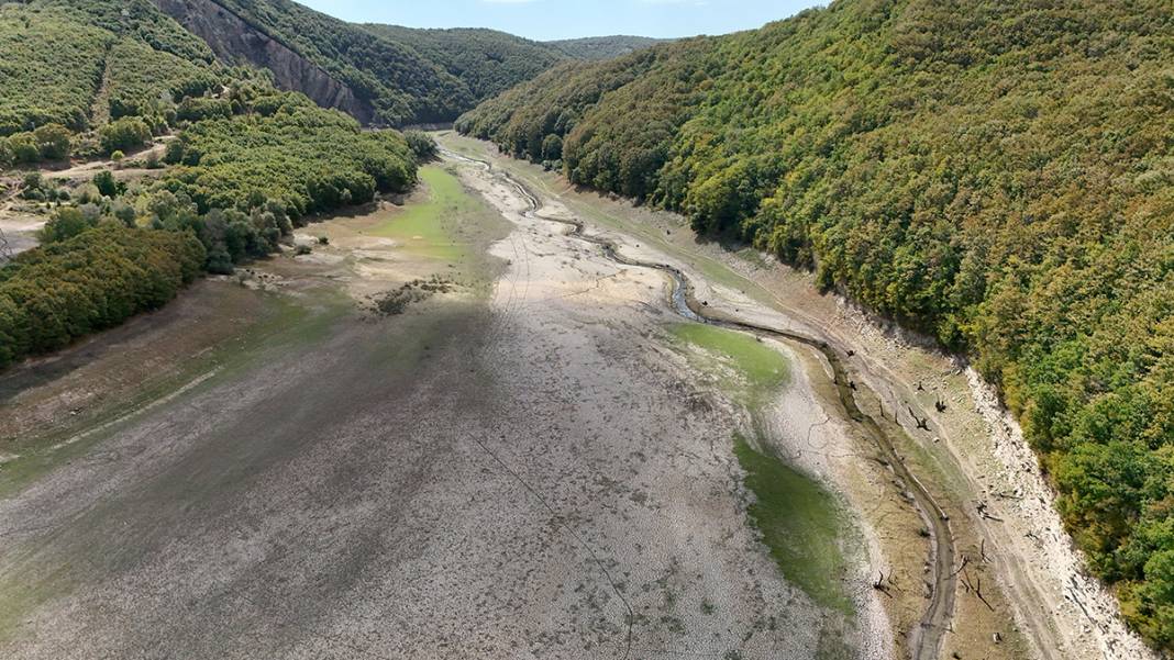 Kazandere Barajı neredeyse kurudu! İstanbul'un su ihtiyacı tehlikede 6