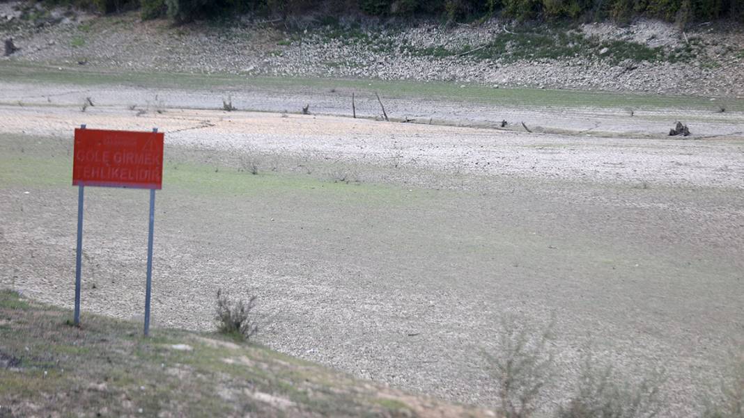 Kazandere Barajı neredeyse kurudu! İstanbul'un su ihtiyacı tehlikede 2