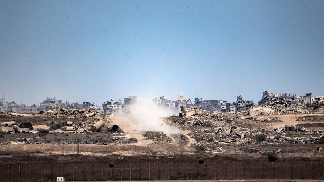 Netanyahu kana doymuyor! Ateşkese rağmen Gazze'ye bomba yağıyor 14