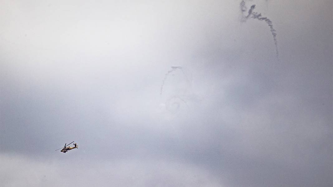 Netanyahu kana doymuyor! Ateşkese rağmen Gazze'ye bomba yağıyor 12