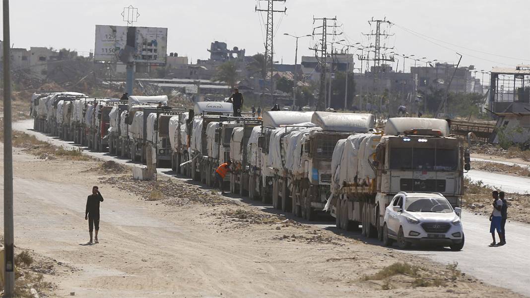 Gazze’ye yardım tırları giriş yaptı 2