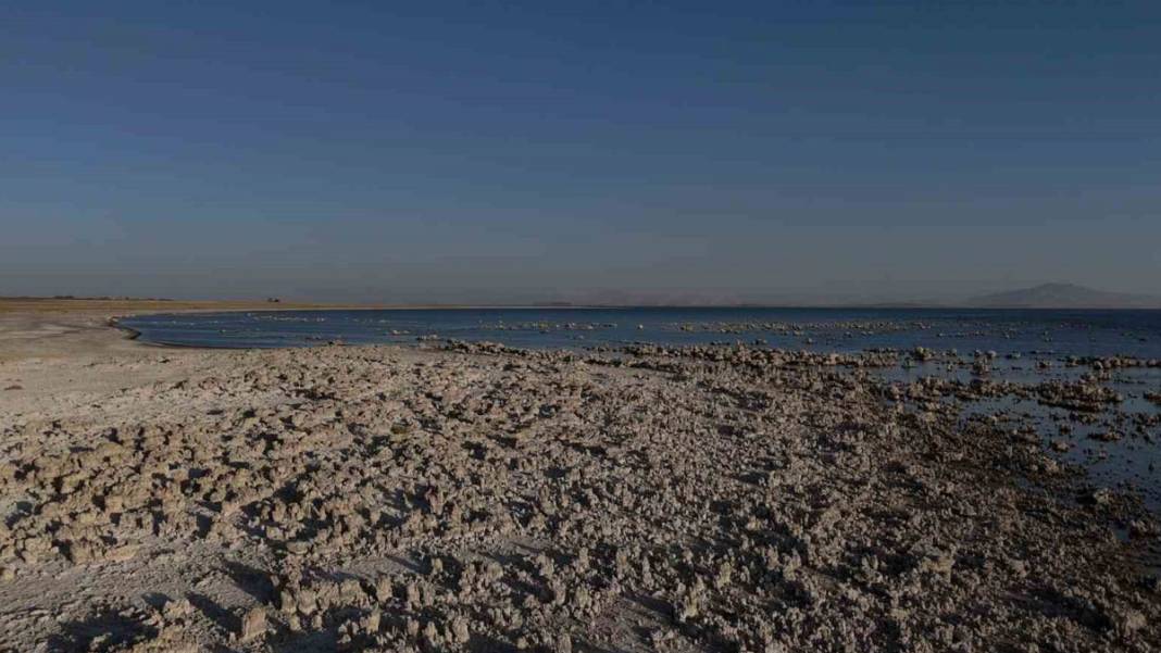 Kuraklık Van Gölü'nü vurdu: Endişe verici manzara ortaya çıktı 4