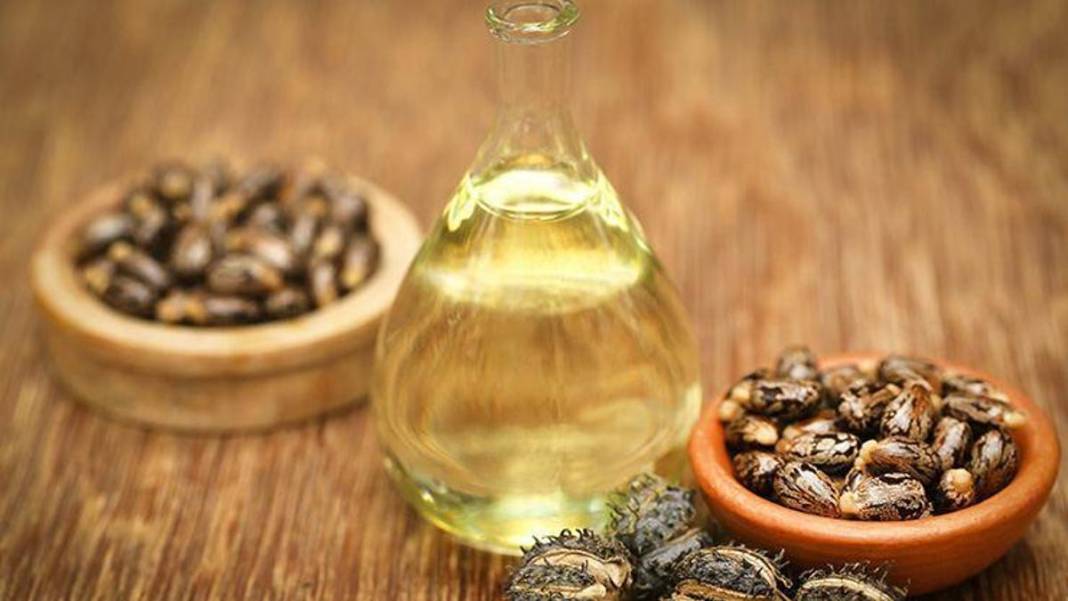 Doğal çözüm keşfedildi! Dökülen kaşları geri getiren ve hızla uzatan mucizevi yağ bakımı 5