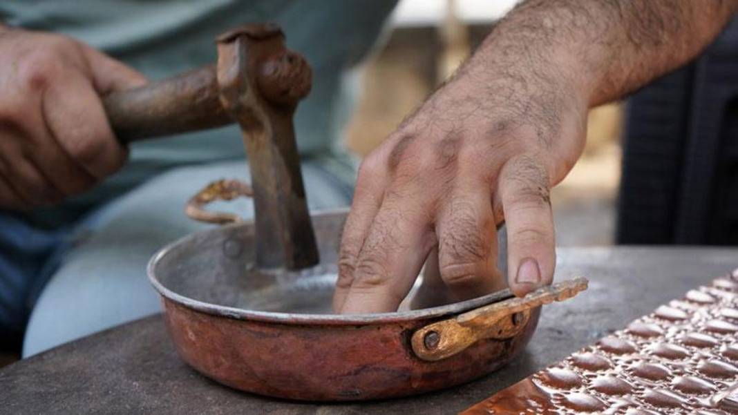 Dikkat! Mutfaklarda gizli tehlike: Kalayı atmış bakır kaplar ölüme kadar götürüyor 5