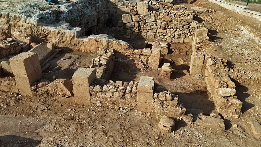 Antik kentte büyük keşif: 1500 yıllık yaşam alanı ortaya çıktı 2