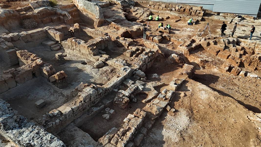 Antik kentte büyük keşif: 1500 yıllık yaşam alanı ortaya çıktı 5