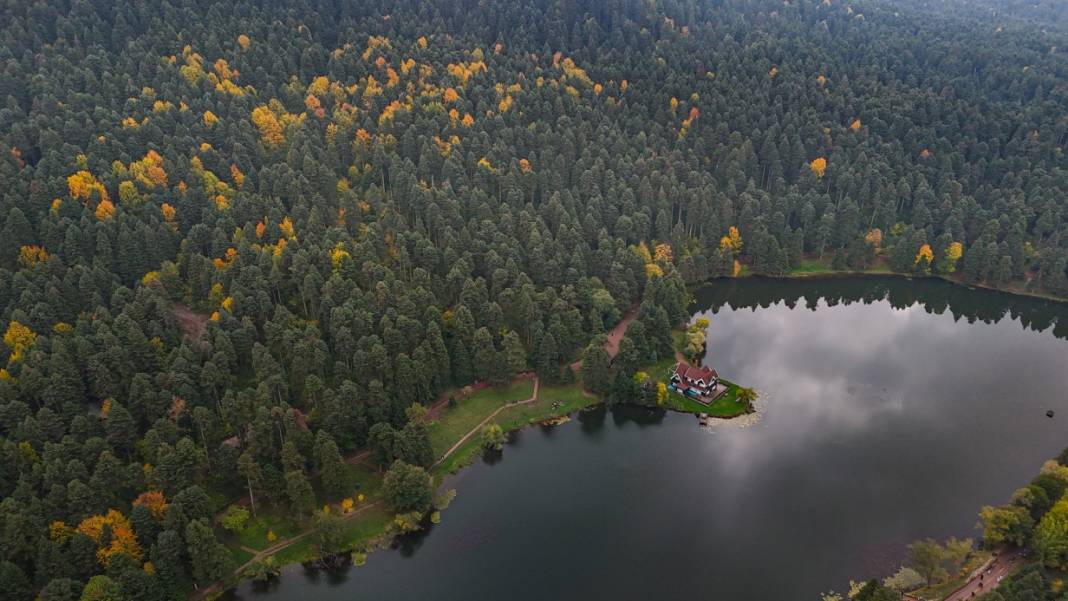 Sonbaharın gözde turizm merkezi! Herkes oraya akın ediyor: Manzarası görenleri büyülüyor 6