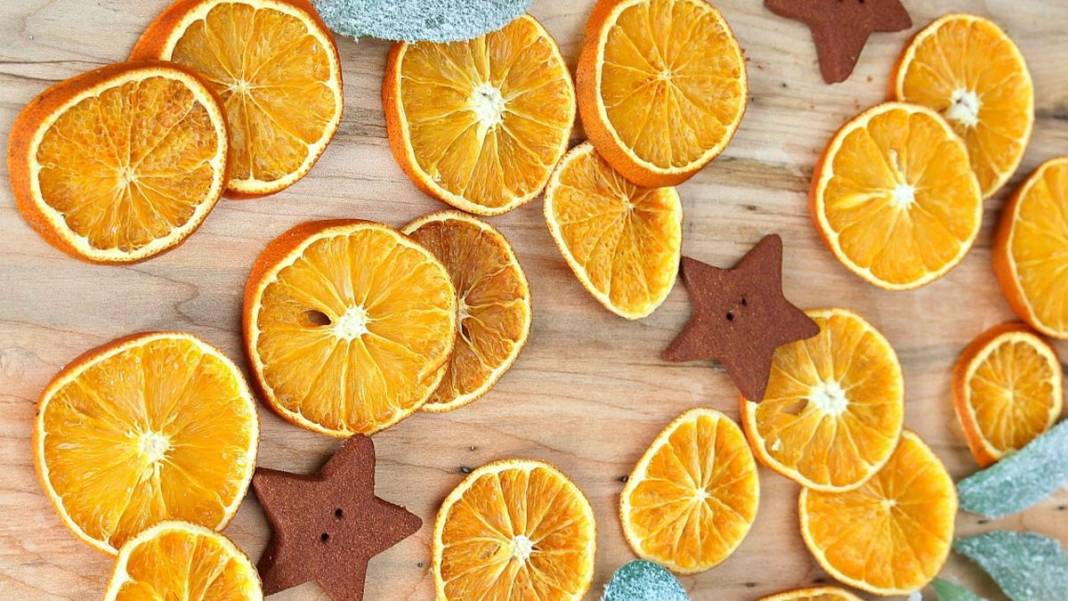 Mandalinalar hiç bozulmayacak! Bu şekilde aylarca saklayabilirsiniz: Evde mandalina kurusu nasıl yapılır? 2