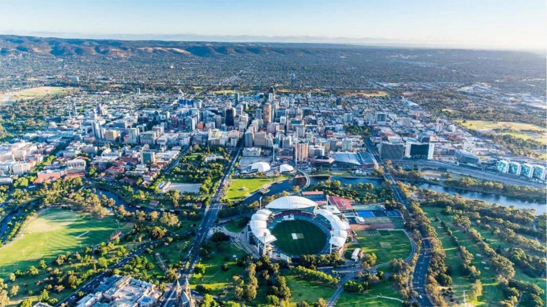 Zirvedeki lider değişti! İşte dünyanın en yaşanabilir şehirleri 9