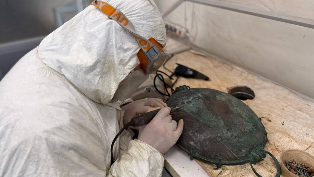 Tarihe hayat veren dokunuş! Türkiye’nin laboratuvarlarında 251 bin eser yeniden doğdu 1