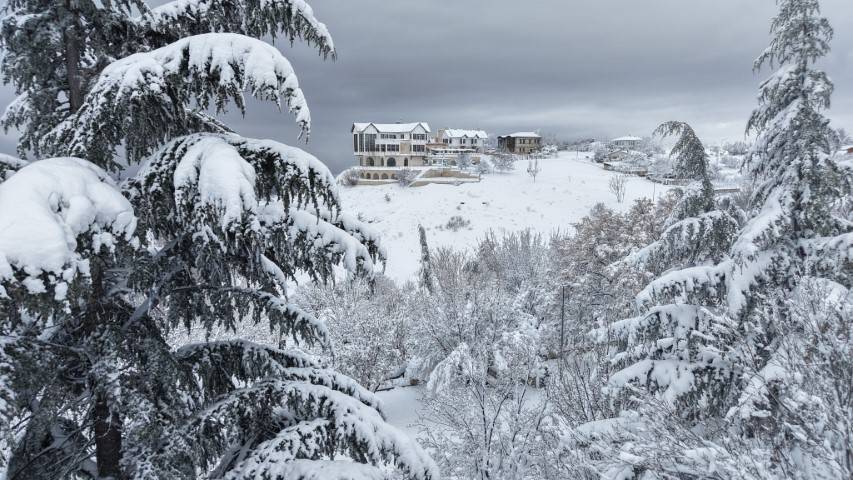 Pisa Kulesi'nden daha eğiri yapısıyla dikkat çekiyor! Su kıtlığı var diye harcı sütle hazırlanmış: İşte ülkemizin Süt Kalesi! 11