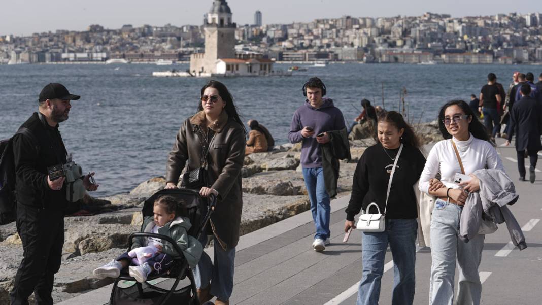 İstanbul’da bahar havası: Kış ortasında yazdan kalma görüntüler 1