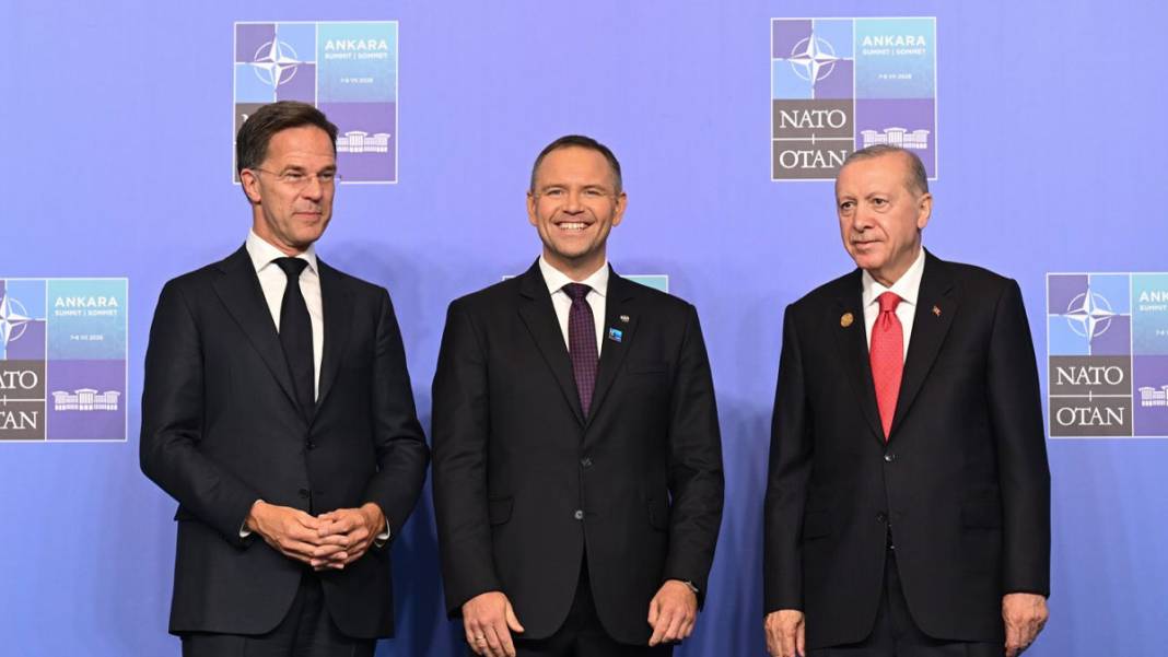 Liderler'den Beştepe'de aile fotoğrafı: Erdoğan açılışı yaptı, Trump’tan İran ve İspanya çıkışı geldi 14