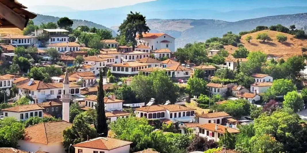 Yaz bitti kalabalık çekildi! Eylül’de Ege’nin en huzurlu 7 rotası 4