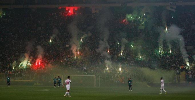 Sakaryaspor - Fatih Karagümrük maçı gecikmeli başladı