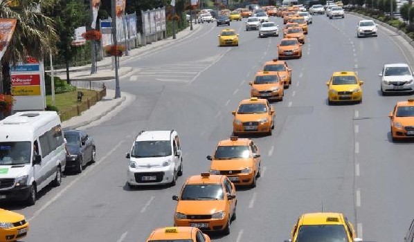 Binali Yıldırım'ın adı açıklandı, taksiciler yollara düştü