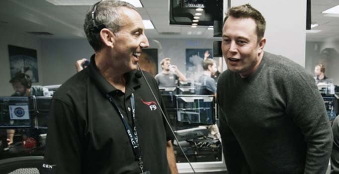 Elon Musk'ın kişisel geliri 65 CEO'nun toplamından fazla