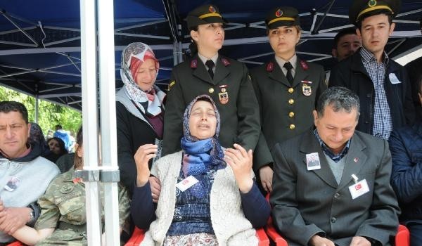 Mardin'de şehit olan  Çavuş Anıl Gül Eskişehir'de toprağa verildi