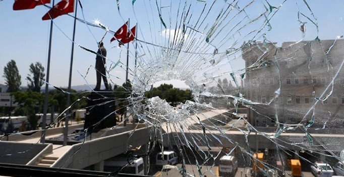 Beştepe, MİT ve Emniyeti vuran pilotlar hakkında karar