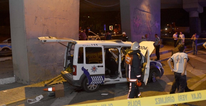 Polis aracı kaza yaptı: 
1 şehit, 2 yaralı