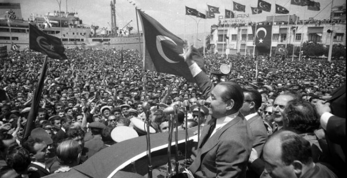 Unutulmayan seçimler: 
Yeter söz milletin