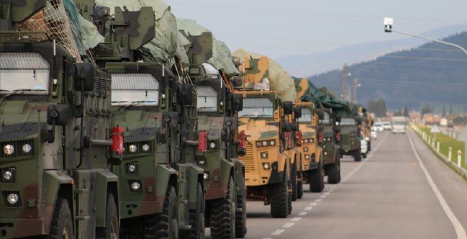 TSK'dan sınır birliklerine komando sevkiyatı